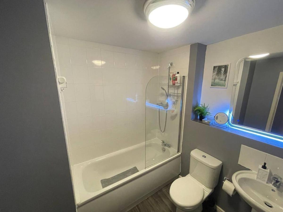 Cityfront Cosy Apt Near City Centre & Etihad Stadium, Free Parking Manchester Exterior foto